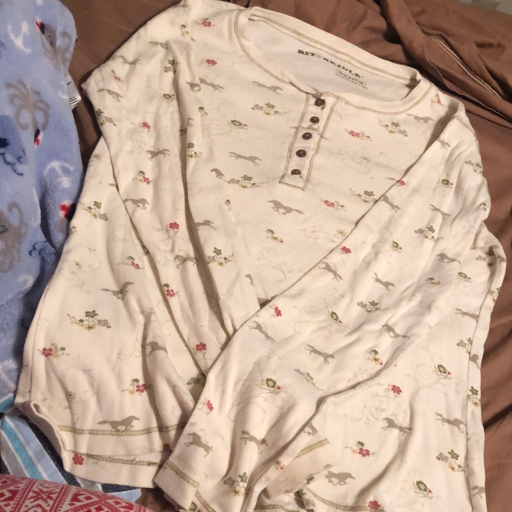 Long sleeve t shirt